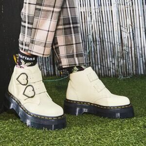 Dr. Martens Devon Slip on Platform Boots in Cream - WORN ONCE